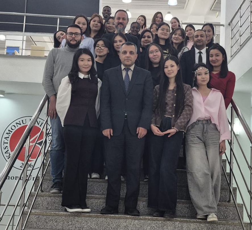 Orhun Değişim Öğrencileri İftar Sofrasında Buluştu
